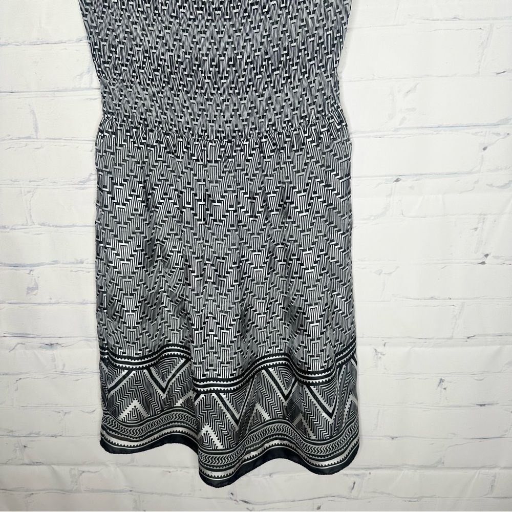 Max Studio‎ medium dress - Picture 2 of 7